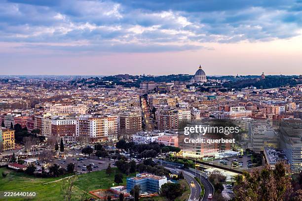 roma al tramonto - provincia de roma fotografías e imágenes de stock