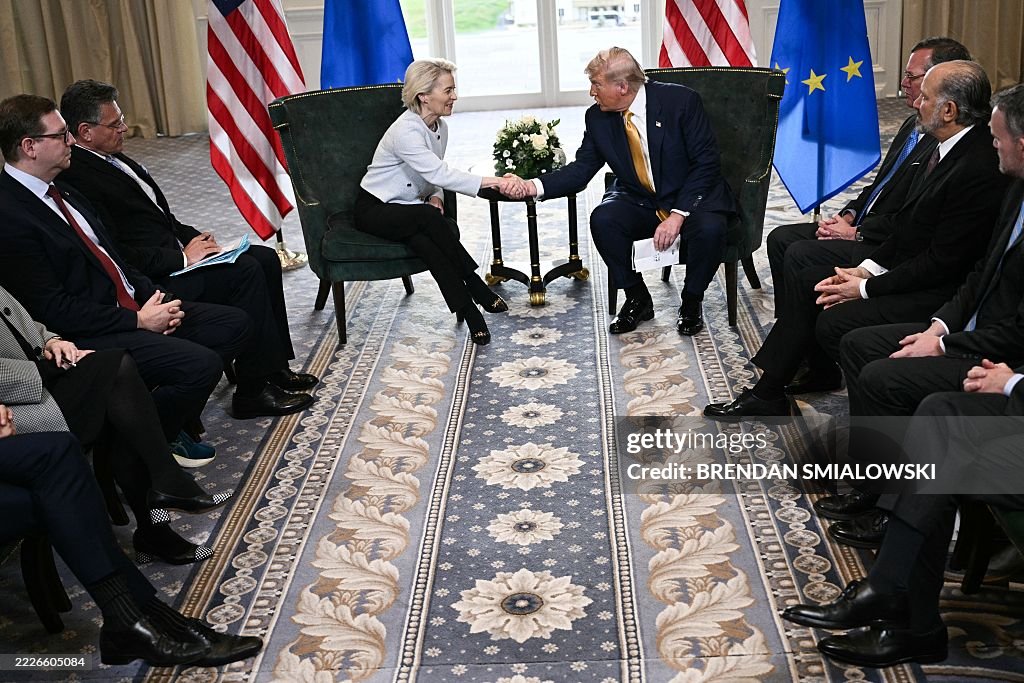 TOPSHOT-BRITAIN-SCOTLAND-US-EU-TRUMP