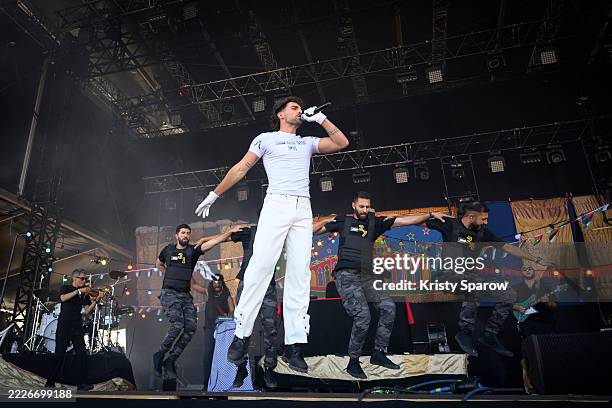 Saint Louvent Rapper 262 Saint Levant Stock Photos, High-Res Pictures, and Images - Getty Images
