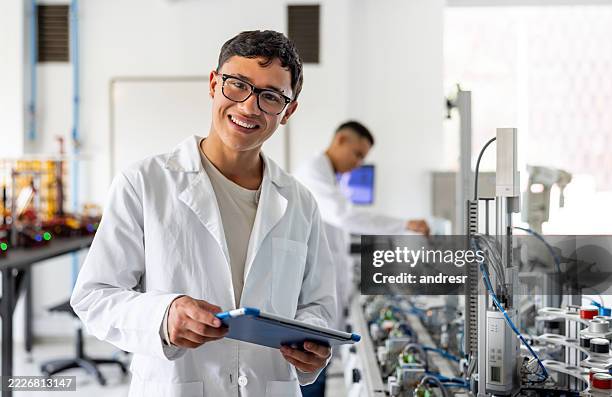 Controls Engineer Student 6,299 Happy Engineering Student Stock Photos, High-Res Pictures, and ...