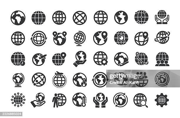 illustrazioni stock, clip art, cartoni animati e icone di tendenza di icone solide del glifo globo e terra. contenente la terra, la mappa del mondo, la collezione di icone solide della rete - planisfero politico