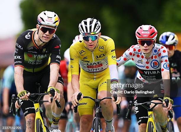 Wout Van Aert of Belgium and Team Visma | Lease a Bike, Tadej Pogacar of Slovenia and UAE Team Emirates - XRG - Yellow Leader Jersey and Jonas...