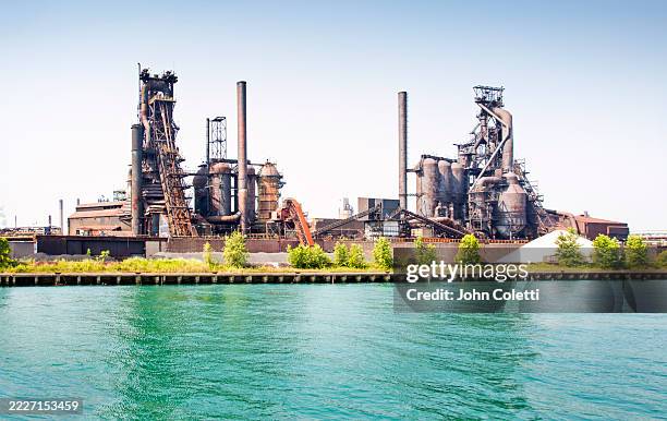 abandoned steel mill - john wither of fotografías e imágenes de stock