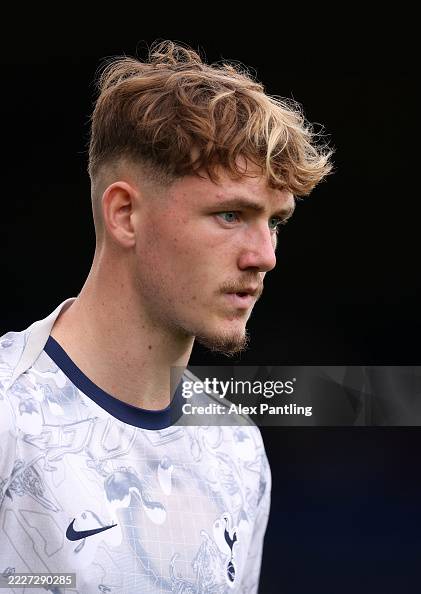 Leon Rowswell James Rowswell of Tottenham Hotspur warms up during the pre-season ...