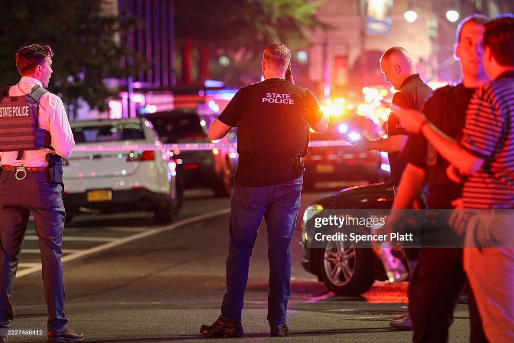 Active Shooter Shuts Down New York's Park Ave As Injuries Are Reported