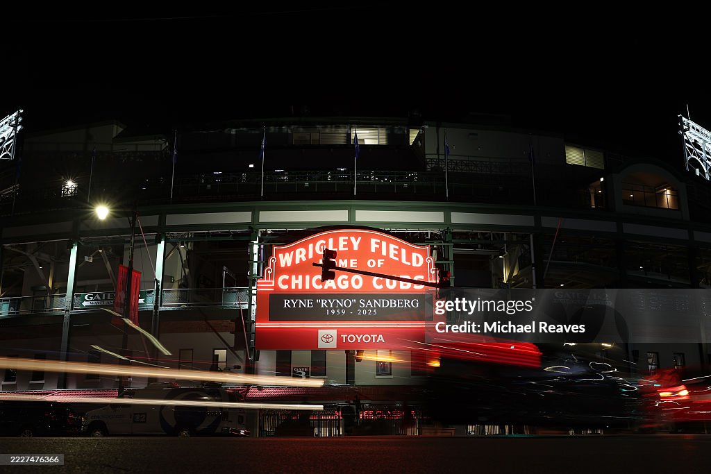 Chicago Cubs Mourn Loss Hall of Fame Second Baseman Ryne Sandberg