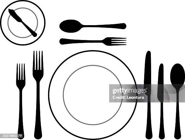 full cutlery set - full dish rack stock illustrations