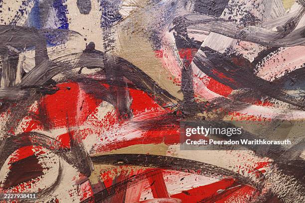 a close-up of a modern abstract expressionist painting with a heavy impasto texture. - tapezierbürste stock-fotos und bilder