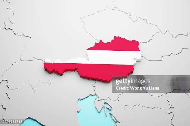 austria map with austrian flag - österreichische flagge stock-fotos und bilder