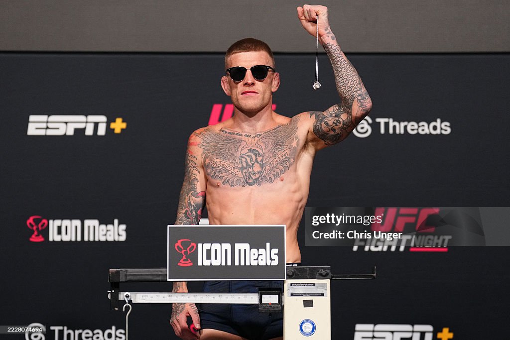 UFC Fight Night: Taira v Park Weigh-In