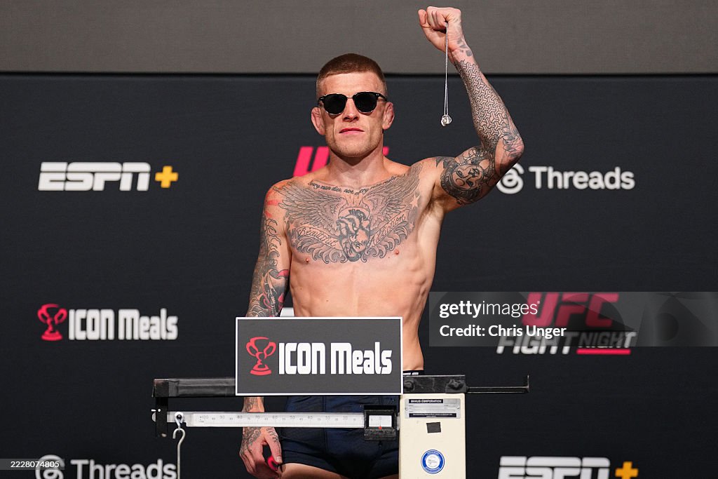 UFC Fight Night: Taira v Park Weigh-In