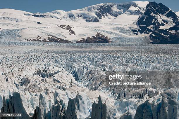 August 2025, Argentina, Perito Moreno: View of the Perito Moreno Glacier in the Glacier National Park. Photo: Romina Cruz/dpa