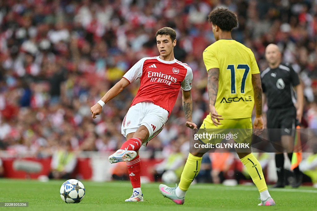 FBL-ENG-ESP-ARSENAL-VILLARREAL-FRIENDLY