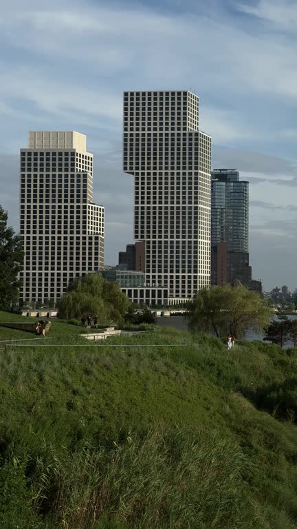 Hunters Point View 303 Hunters Point Long Island City Stock Videos, Footage, & 4K Video ...