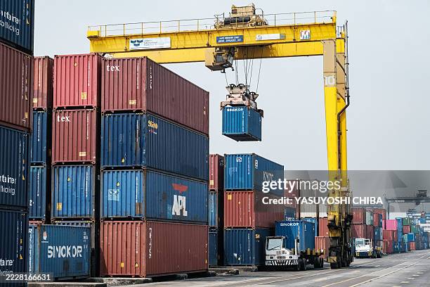 Container Tanjung 186 Jakarta International Container Terminal Stock Photos, High-Res ...
