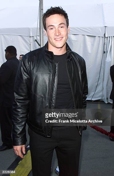 Chris Klein arrives at the 29th Annual American Music Awards at the Shrine Auditorium in Los Angeles Wednesdsay, January 9, 2002. Photo by Frank...