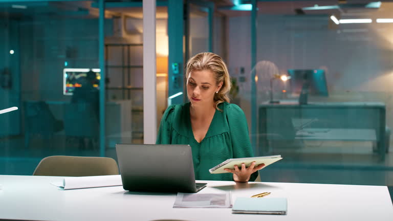 https://media.gettyimages.com/id/2228452543/video/laptop-report-and-business-woman-with-tablet-for-profit-research-bookkeeping-or-sales-revenue.jpg?b=1&s=640x640&k=20&c=B3QkLaTvT8ymfxGja__f0RRDAgCst94D72ikJA6_boY=