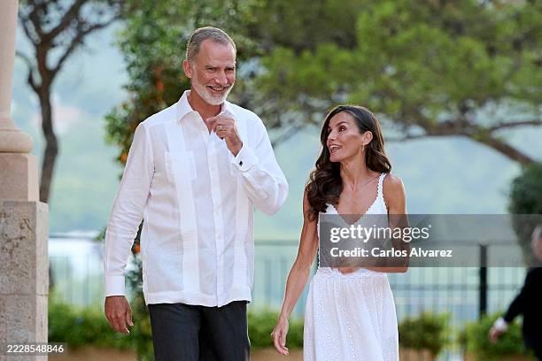 King Felipe VI of Spain and Queen Letizia of Spain host a dinner for authorities at Marivent Palace on August 04, 2025 in Palma de Mallorca, Spain.