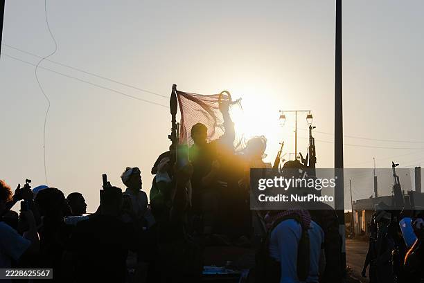 Tribal fighters head into the city of Sweida after fierce clashes with Druze factions, with the battles leaving dozens dead and displacing thousands...