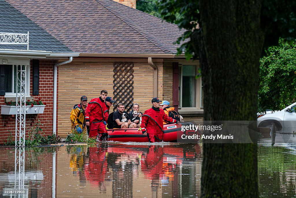 Heavy Rains Bring Flash Floods To Southeast Wisconsin