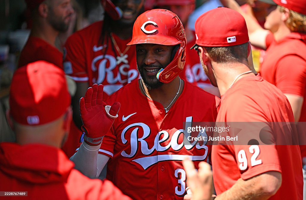 Cincinnati Reds v Pittsburgh Pirates