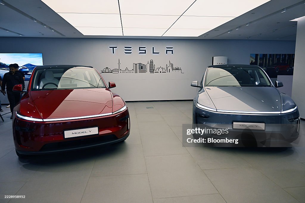 Tesla Opens Showroom in New Delhi