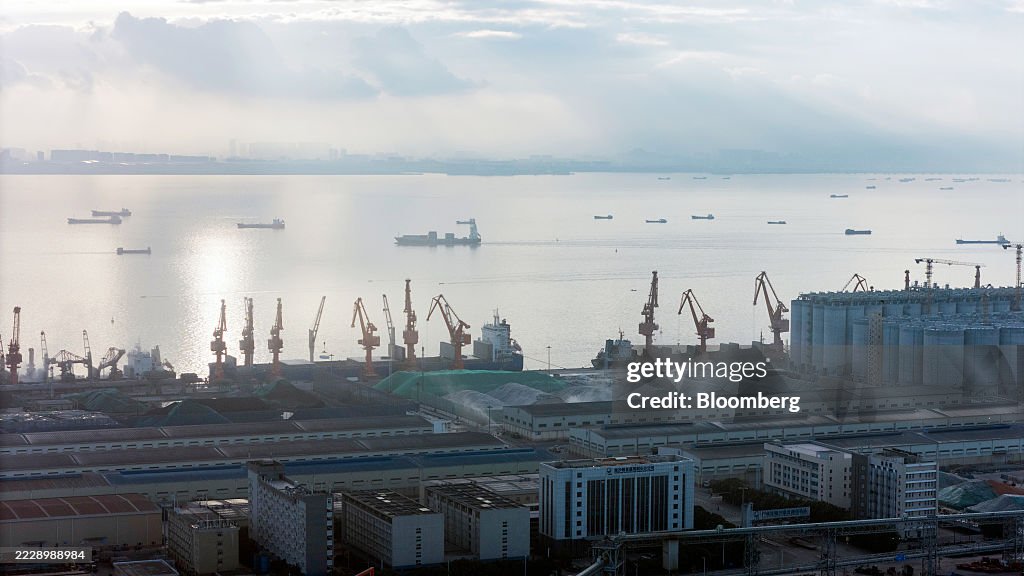Grain Terminal Nansha Port in Guangzhou as Trump Extends China Truce for 90 Days, Averting Tariff Hike