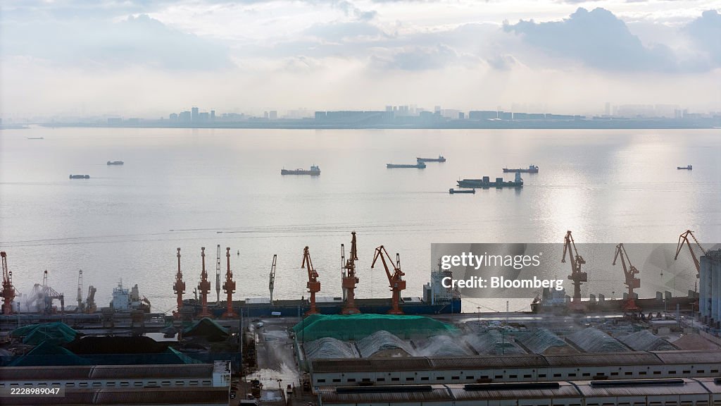 Grain Terminal Nansha Port in Guangzhou as Trump Extends China Truce for 90 Days, Averting Tariff Hike