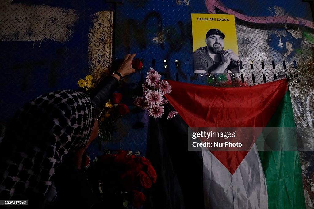 Journalists In Mexico Protest The Killing Of Al Jazeera Journalists By The Israeli Army