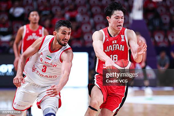 Yudai Baba of Japan vies with Sina Vahedi of Iran during the 2025 FIBA Asia Cup Group B match between Iran and Japan at King Abdullah Sports City on...