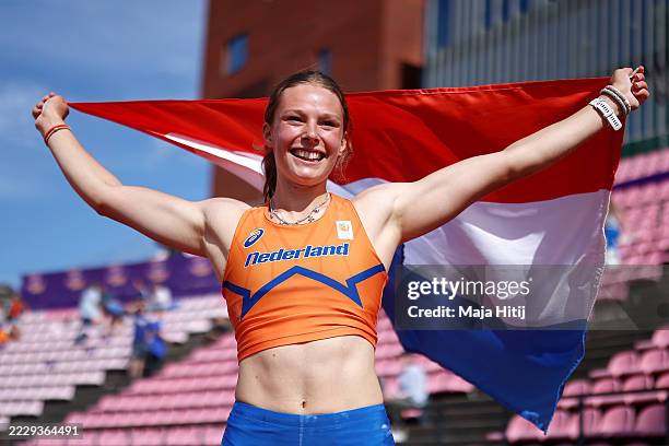 Gold medalist Elise de Jong of Team Netherlands poses for a photo after competing in the Women's Pole Vault Final during day four of the European...