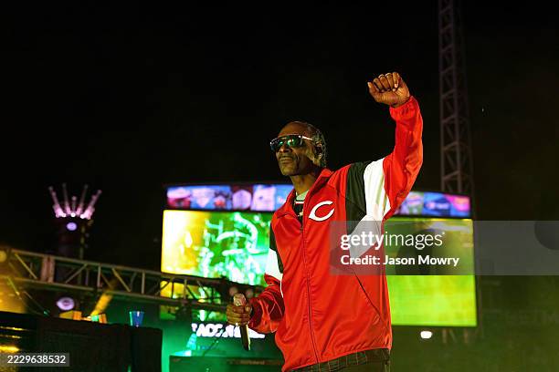 Snoop Dogg performs after the game between the Cincinnati Reds and the Philadelphia Phillies at Great American Ball Park on August 11, 2025 in...