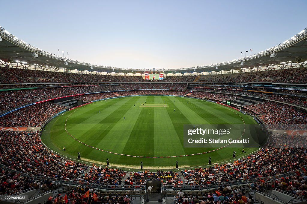 BBL - Perth Scorchers v Adelaide Strikers