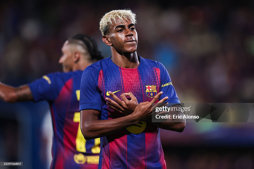 FC Barcelona v Como1907 - Joan Gamper Trophy