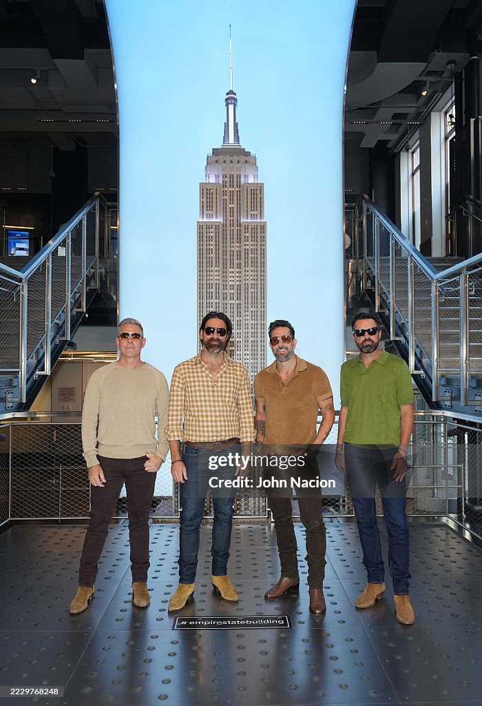 Old Dominion Visits the Empire State Building