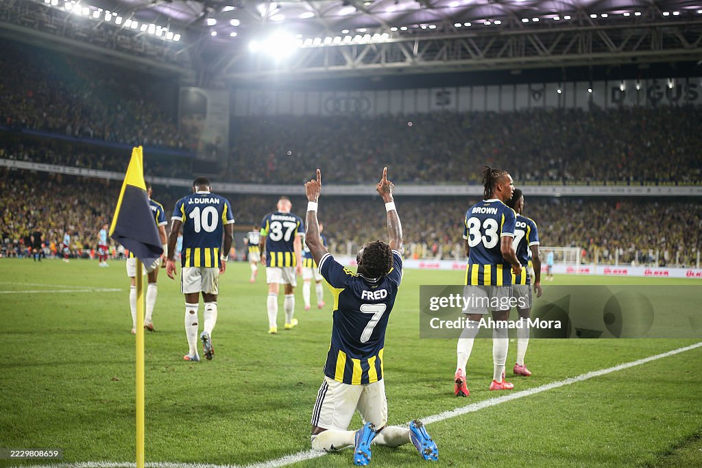 Fenerbahce v Feyenoord - UEFA Champions League Third Qualifying Round Second Leg