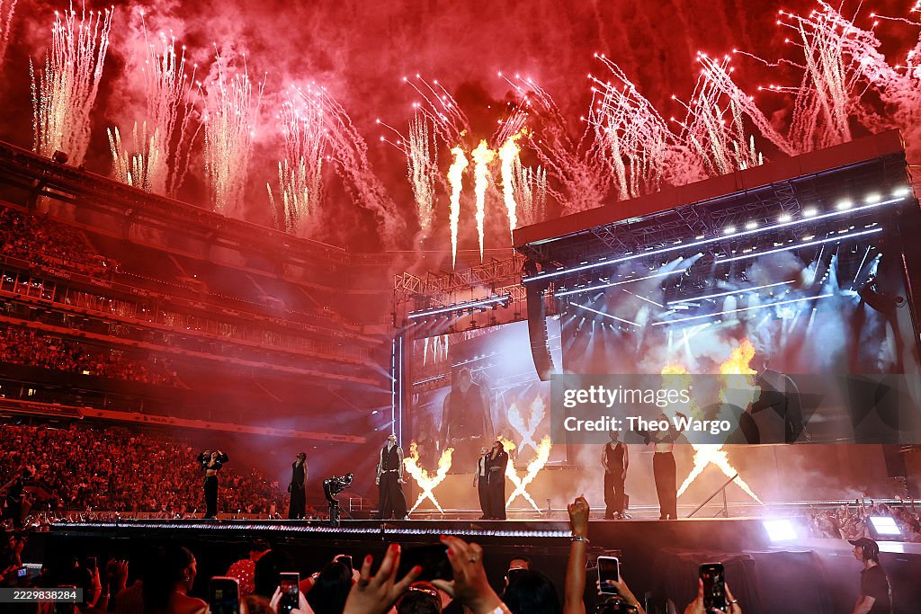 Chris Brown in Concert - Breezy Bowl XX Tour at MetLife Stadium