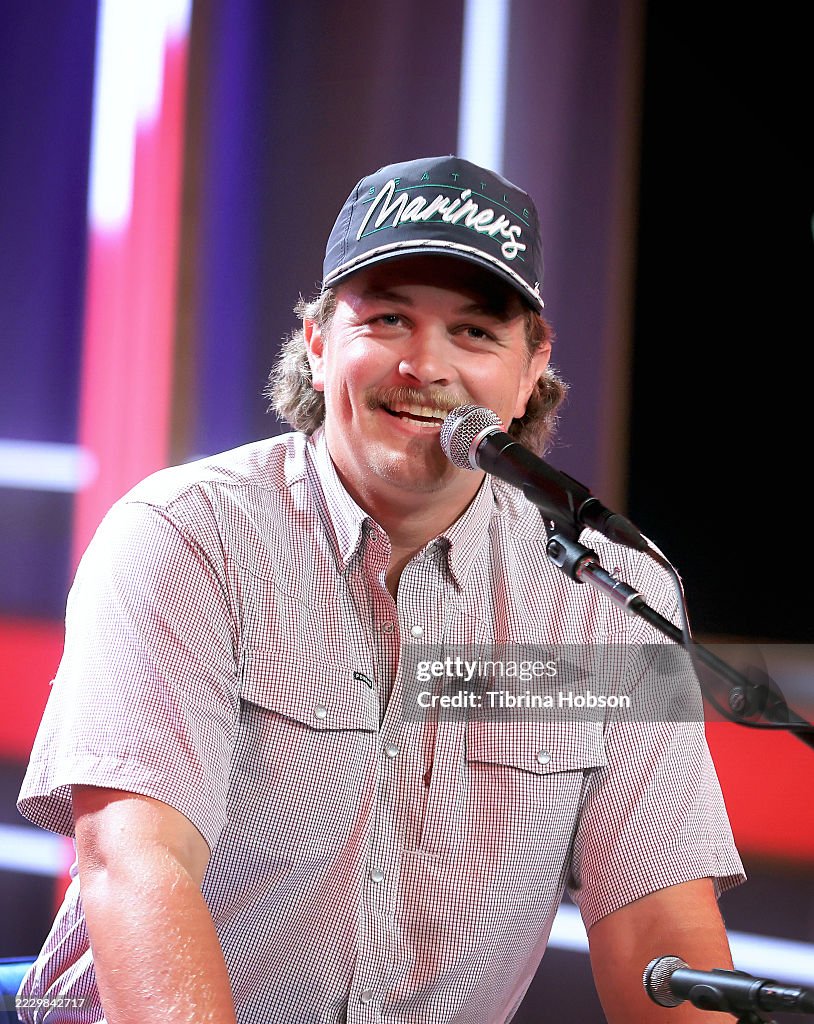 Zach Top Visits SiriusXM Nashville