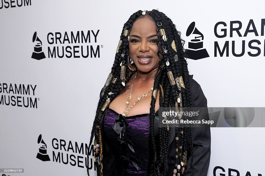 Spotlight: Leela James