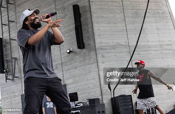 Fatlip Rapper 141 Fatlip Stock Photos, High-Res Pictures, and Images - Getty Images
