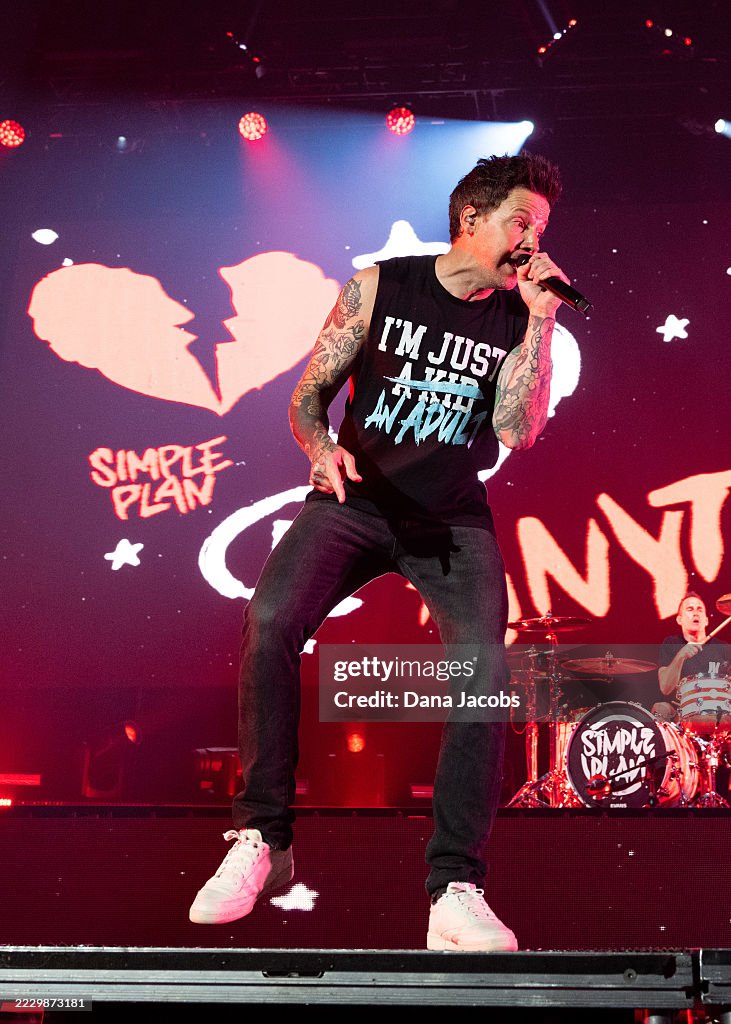 Simple Plan Performs At Bill Graham Civic Auditorium