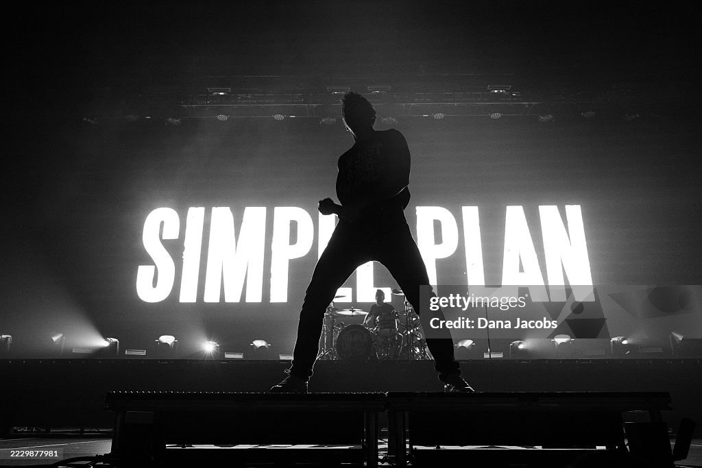 Simple Plan Performs At Bill Graham Civic Auditorium