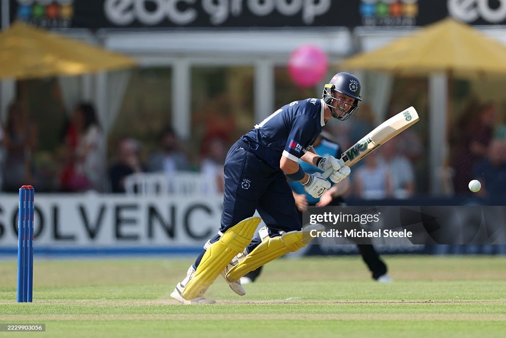 Worcestershire v Hampshire - Men's Metro Bank One Day Cup