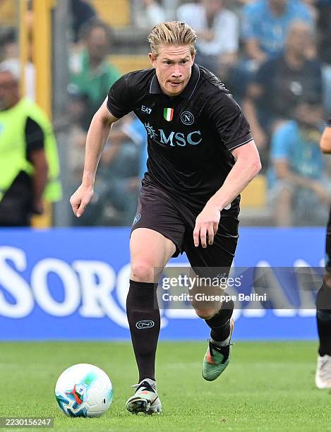 Kevin De Bruyne of Napoli in action during the pre-season friendly match between Napoli and Olympiacos at Stadio Teofilo Patini on August 14, 2025 in...