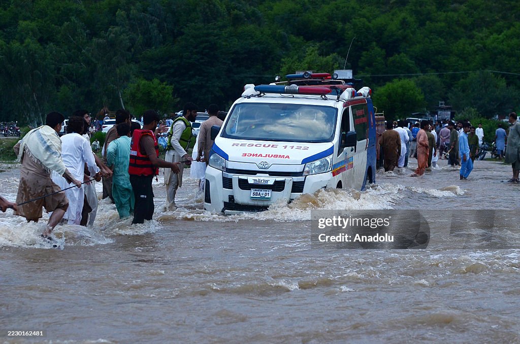 Rescue operations continue in flood-hit northwestern Pakistan as death toll jumps to 688