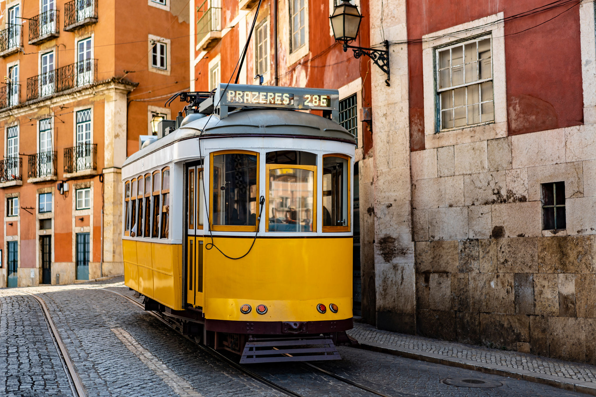 lisbon streets