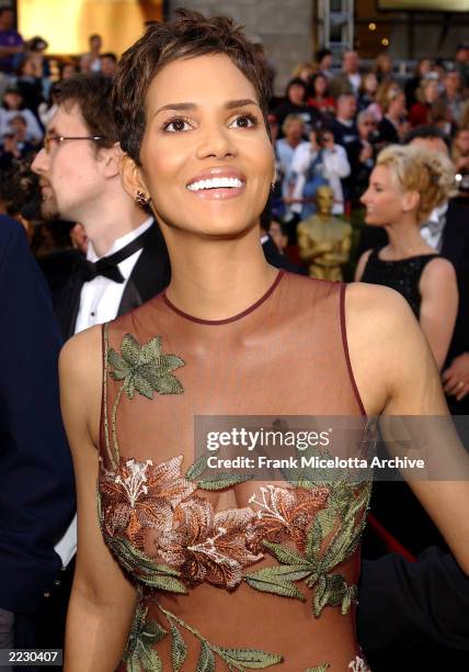 Halle Berry arrives for the 74th Annual Academy Awards held at the Kodak Theatre in Hollywood, Ca., March 24, 2002.