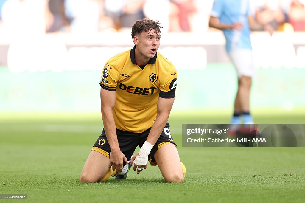 Wolverhampton Wanderers v Manchester City - Premier League