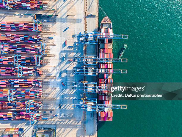 container terminal - commercial dock stock pictures, royalty-free photos & images