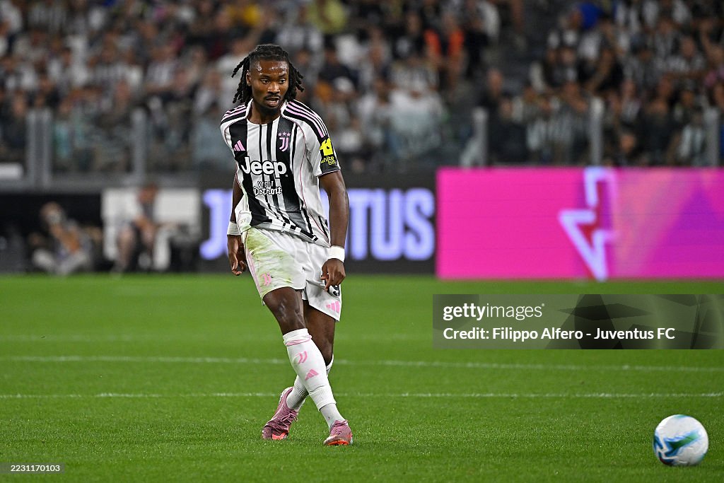 Juventus FC v Parma Calcio 1913 - Serie A